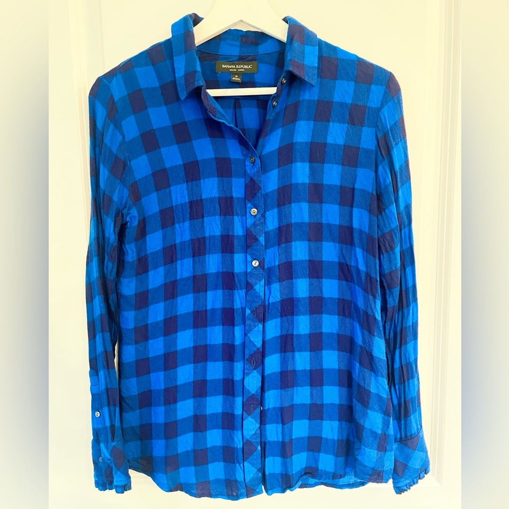 - Banana Republic button down with ruffle sleeve detail.